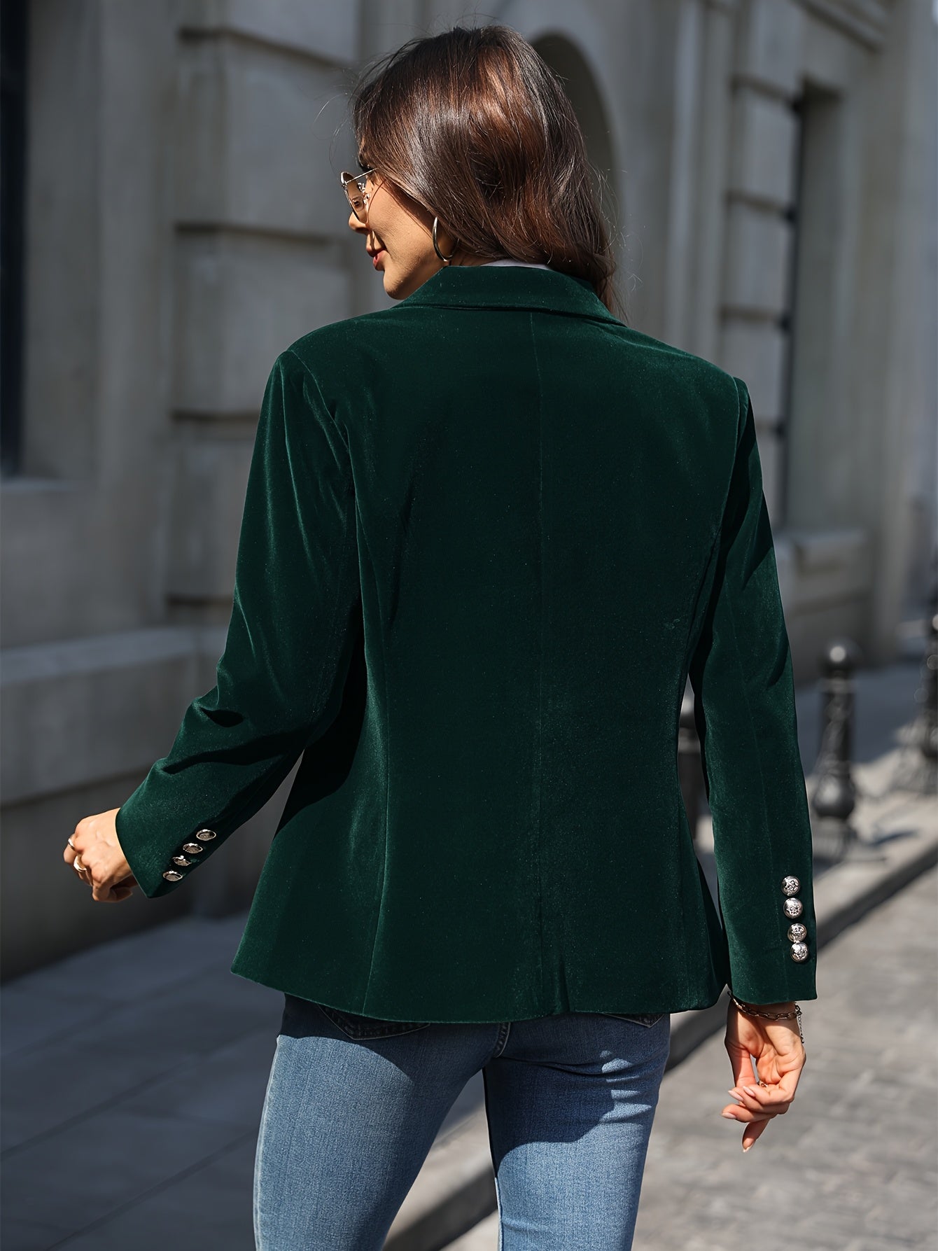 Lola - Blazer di velluto lussuoso con bottoni dorati per la primavera