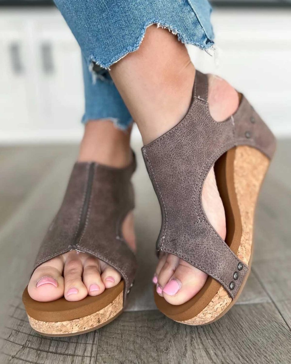 Sandali con tacco a cuneo e suola in sughero – Scarpe estive alla moda per donne
