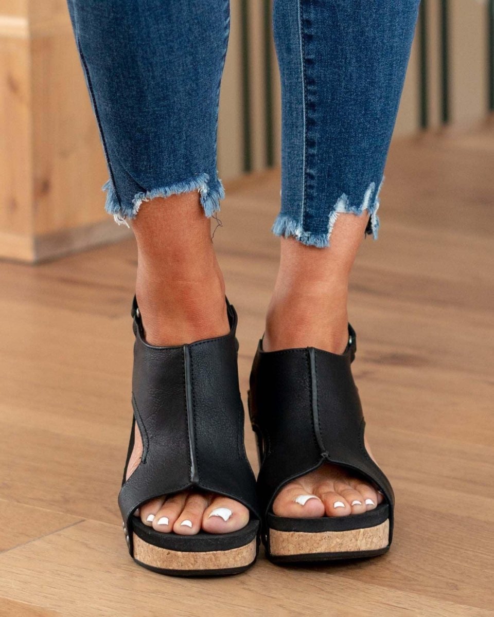 Sandali con tacco a cuneo e suola in sughero – Scarpe estive alla moda per donne