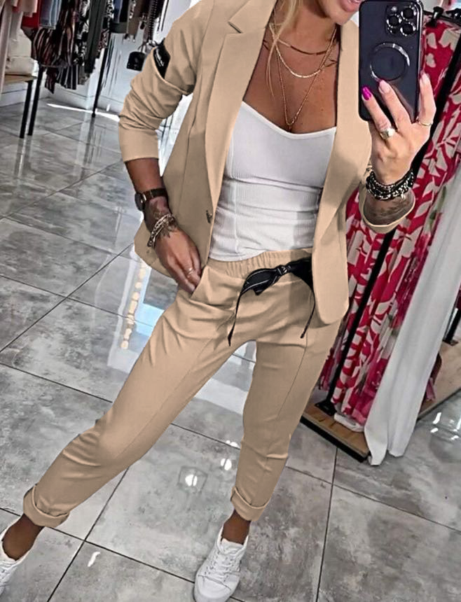 Completo blazer da donna moderno con pantaloni elasticizzati – Elegante outfit a 2 pezzi per ufficio e tempo libero