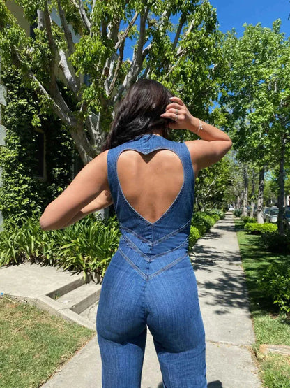 Tuta in Denim Figurante con Cut-Out sulla Schiena per Donne – Overall Flared Moderno