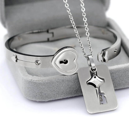 Amoréa - SEI LA CHIAVE DEL MIO CUORE – Set Bracciale + Collana