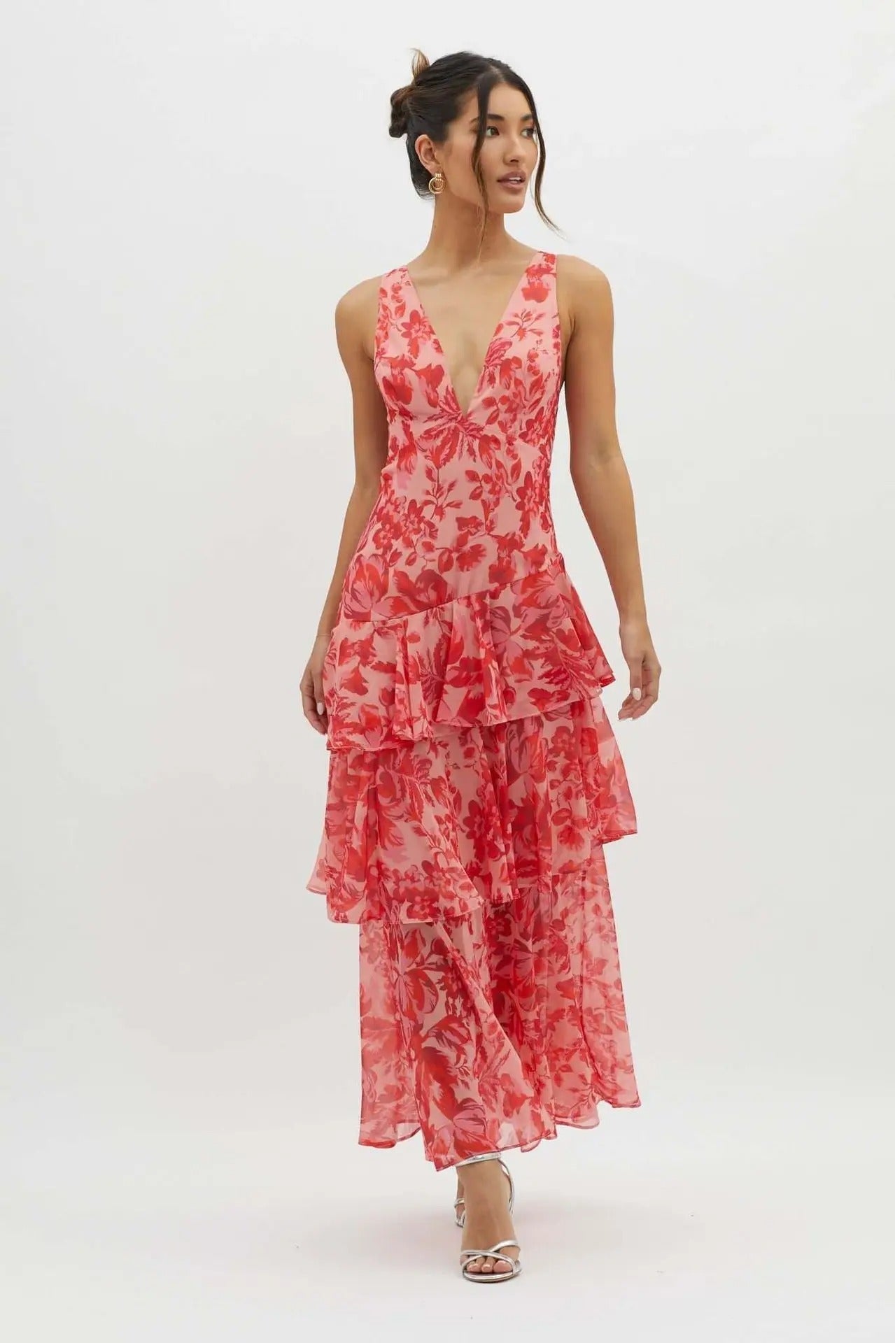 Abito Maxi Fluttuante con Volant e Profondo Scollatura a V per Donne – Elegante Abito Estivo con Dettaglio sulla Schiena