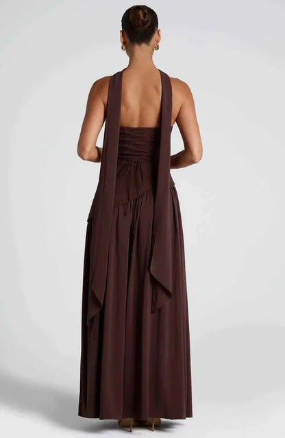Elegante Maxikleid für Damen – Schulterfreies Abendkleid mit Schlitz & Choker-Detail