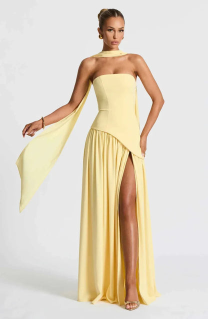 Elegante Maxikleid für Damen – Schulterfreies Abendkleid mit Schlitz & Choker-Detail