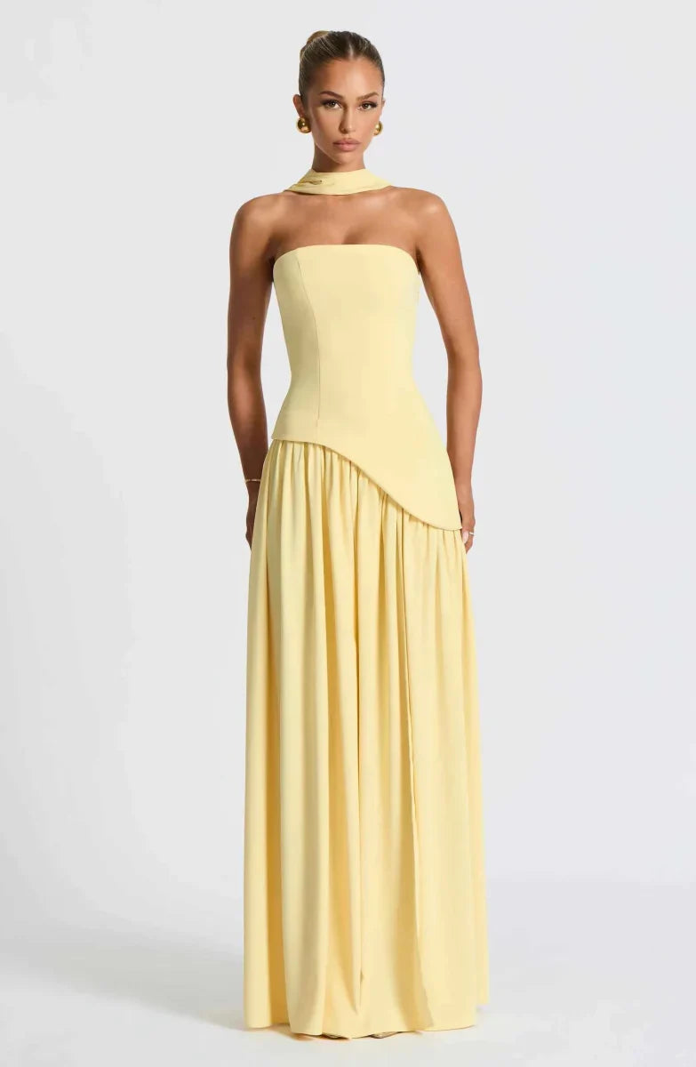 Elegante Maxikleid für Damen – Schulterfreies Abendkleid mit Schlitz & Choker-Detail