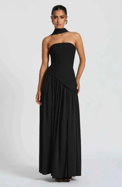 Elegante Maxikleid für Damen – Schulterfreies Abendkleid mit Schlitz & Choker-Detail
