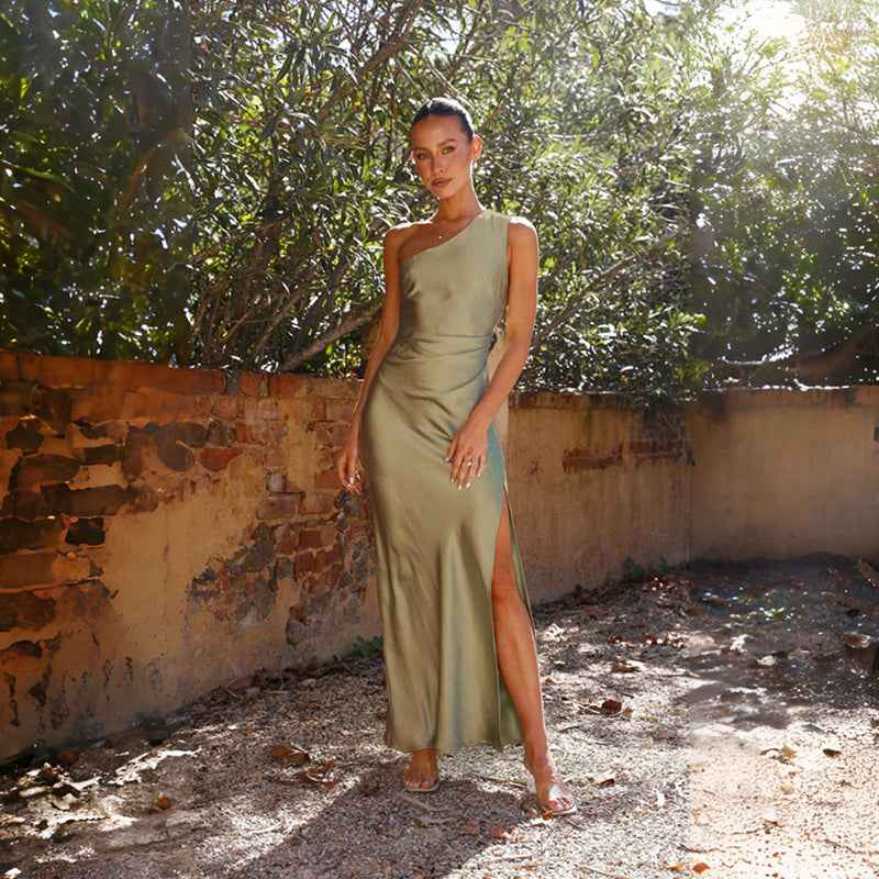 Elegante Maxi Abito in Satin con Spalla Scoperta per Donne – Abito da Sera Attillato con Spacco