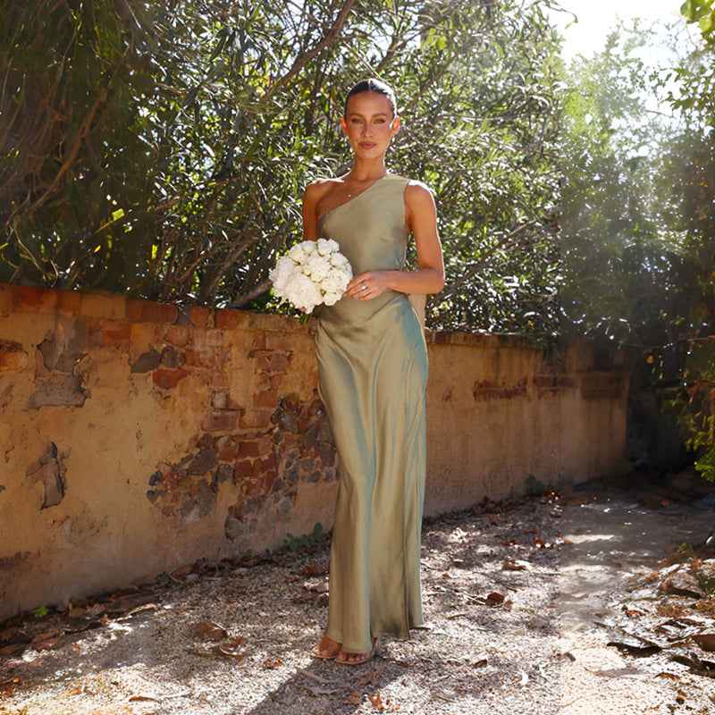 Elegante Maxi Abito in Satin con Spalla Scoperta per Donne – Abito da Sera Attillato con Spacco
