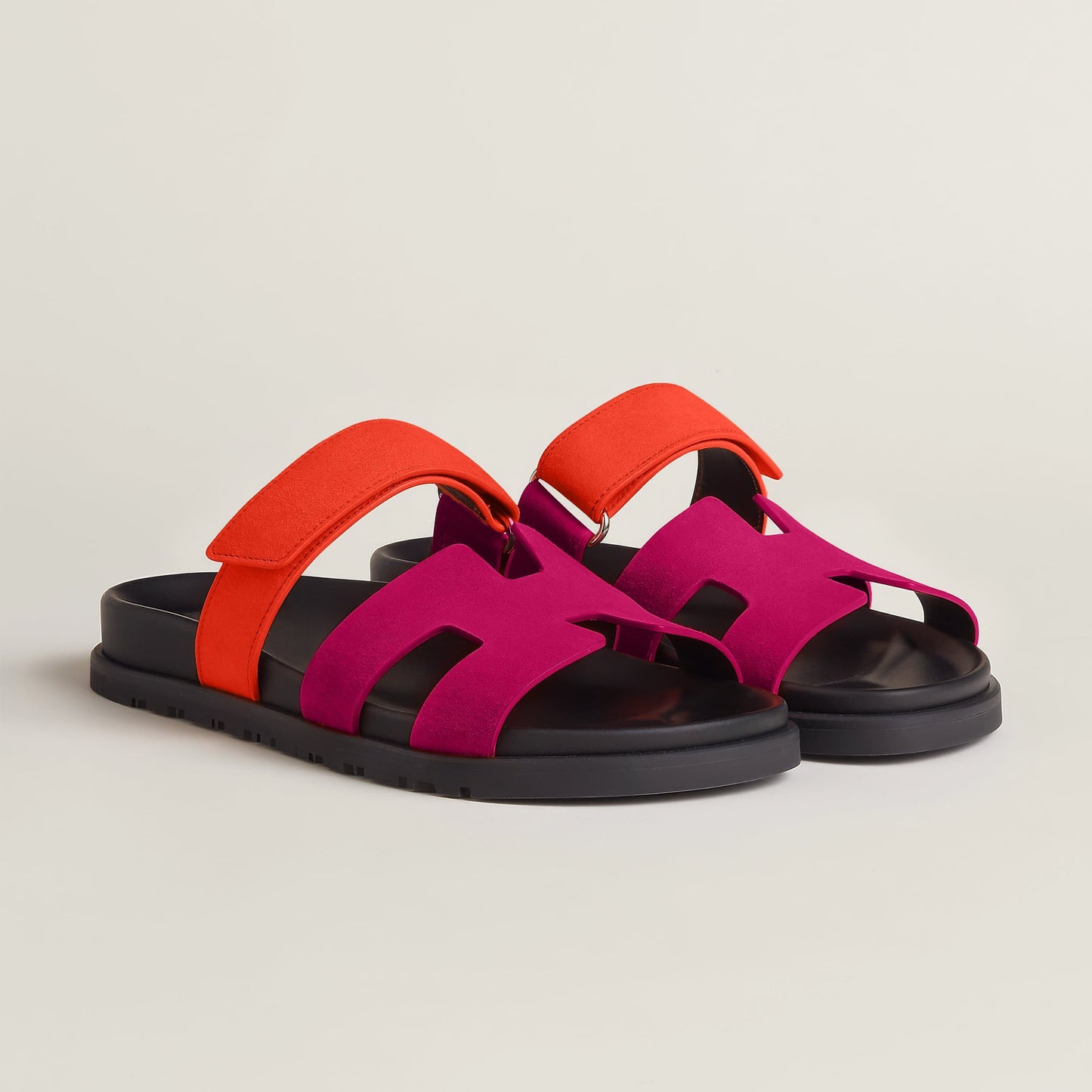 Pantofole confortevoli con cinturino regolabile per uomini – Eleganti sandali da tempo libero per estate e vacanze
