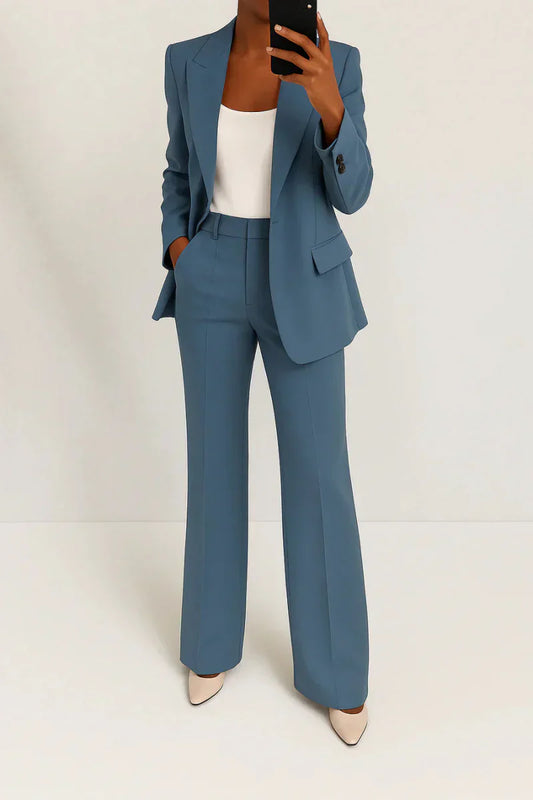 Roséline - Completo Professionale Due Pezzi per Donne, composto da un Blazer e Pantaloni, in Versione Monocromatica
