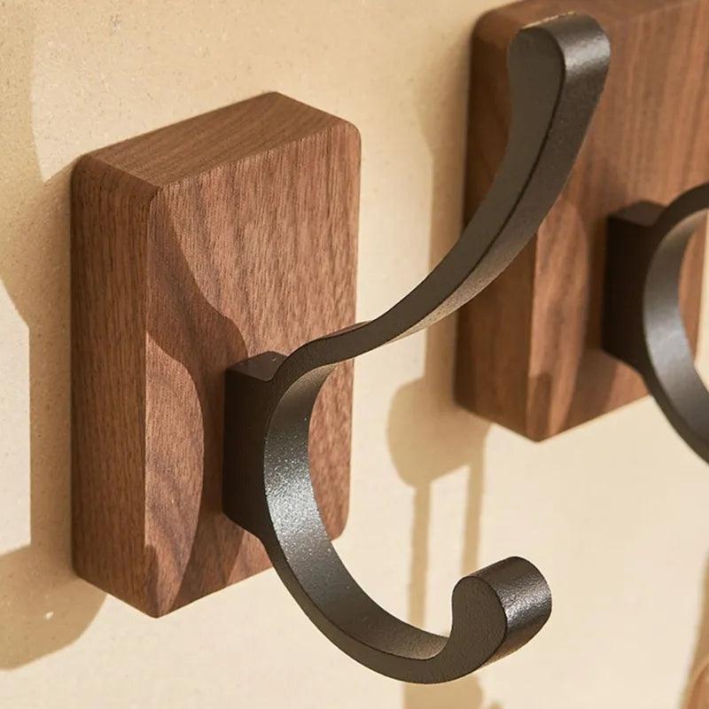 Autocroch - Ganci in Legno Autoadesivi