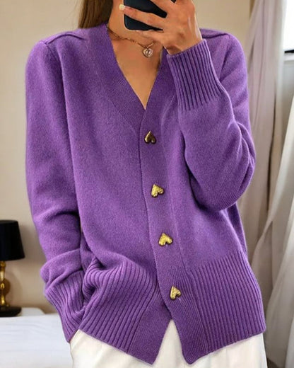 Cardigan moderno da donna con bottoni a forma di cuore Morbido cardigan per autunno e inverno